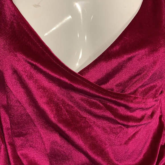 Preself velvet wrap over bodycon dress - Picture 9 of 15